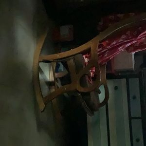 Meet your Posher, Devin